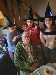 20241031_195543.jpg